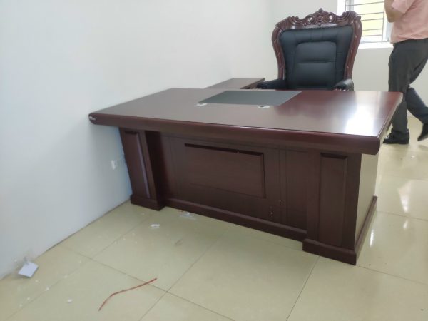 Bàn giám đốc DT1890H12 - Image 3